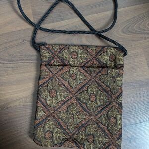Vintage Tapestry Crossbody Bag